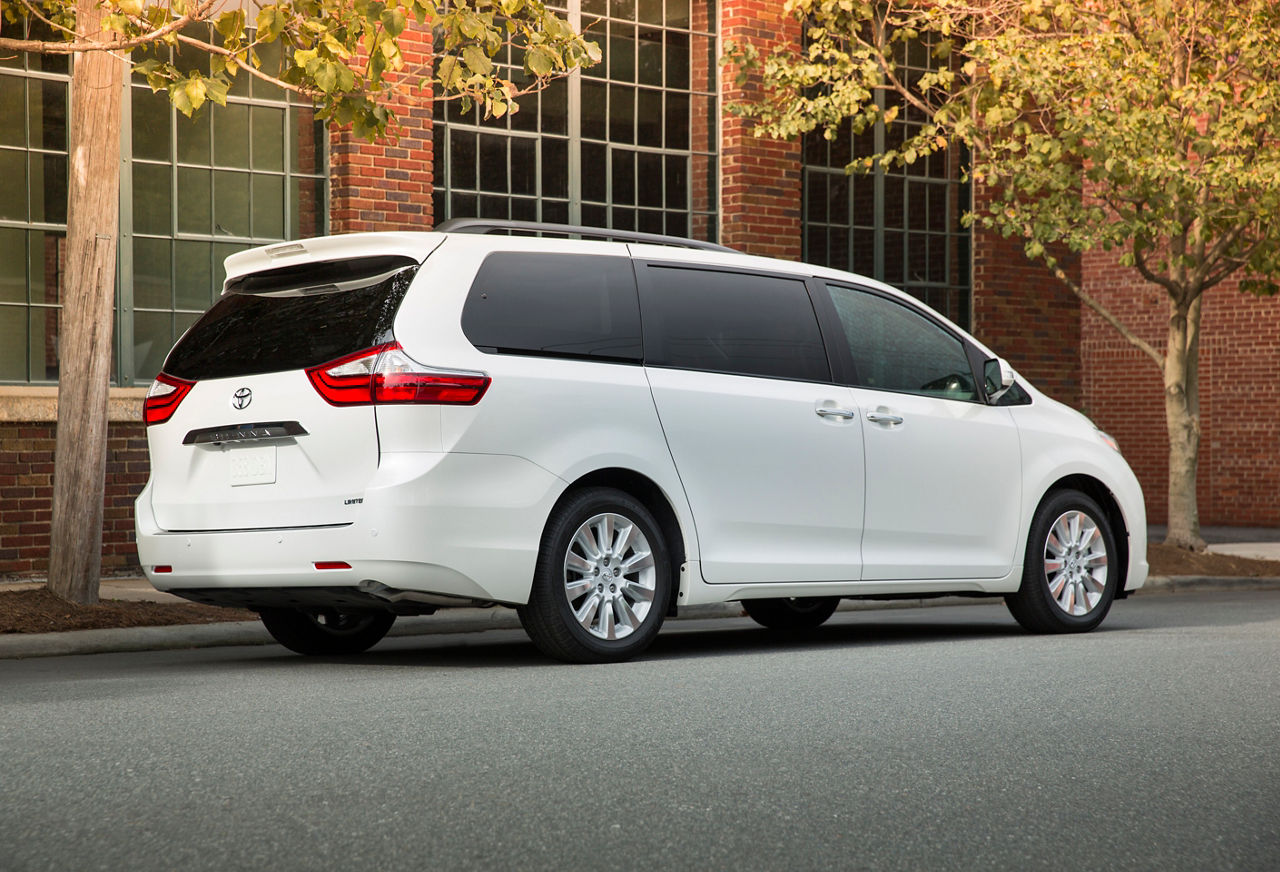2015-2016 Toyota Sienna
