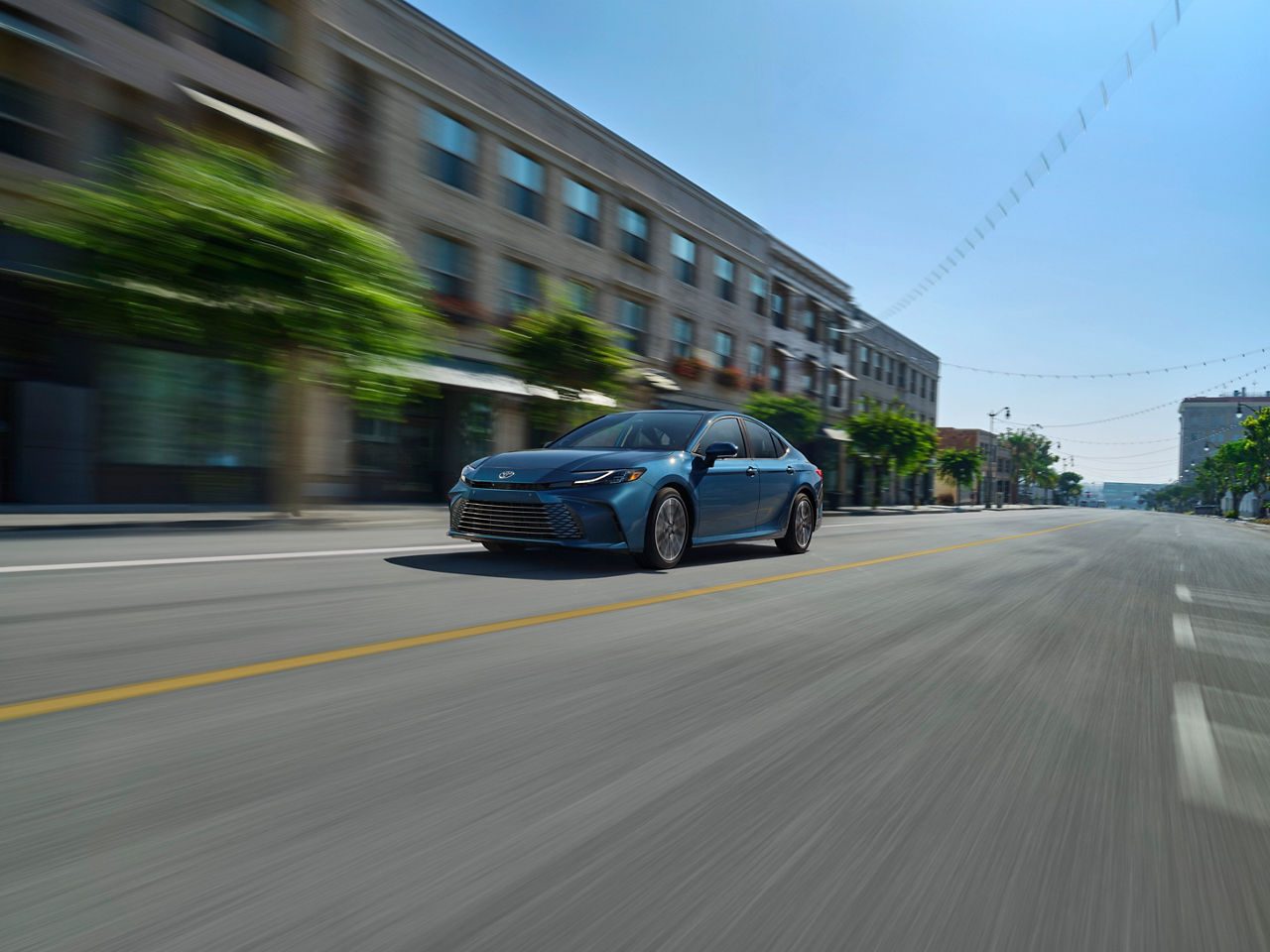 2025 Toyota Camry Hybrid
