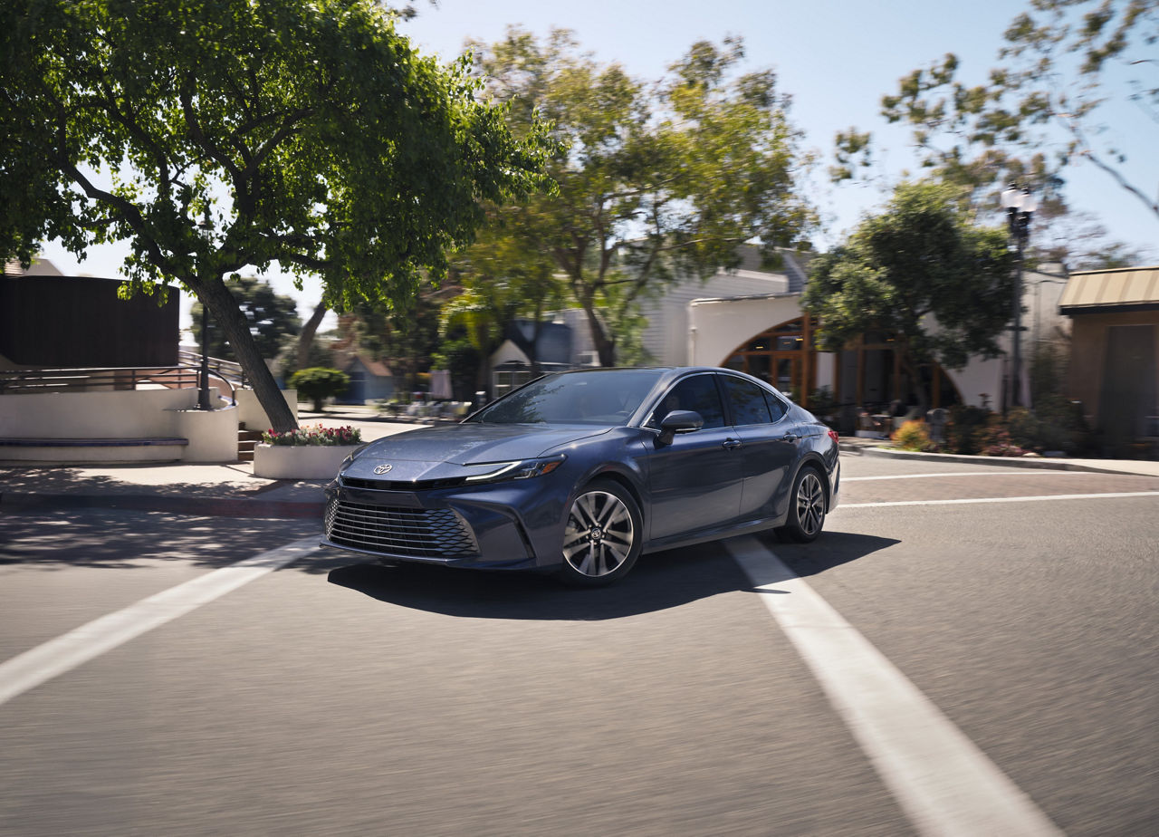 2026 Toyota Camry Dark Cosmos 009